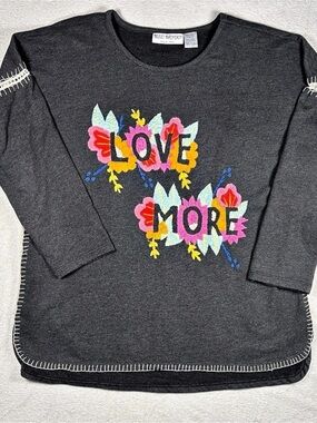Bleu Bayou Embroidered Gray Sweatshirt Size Medium